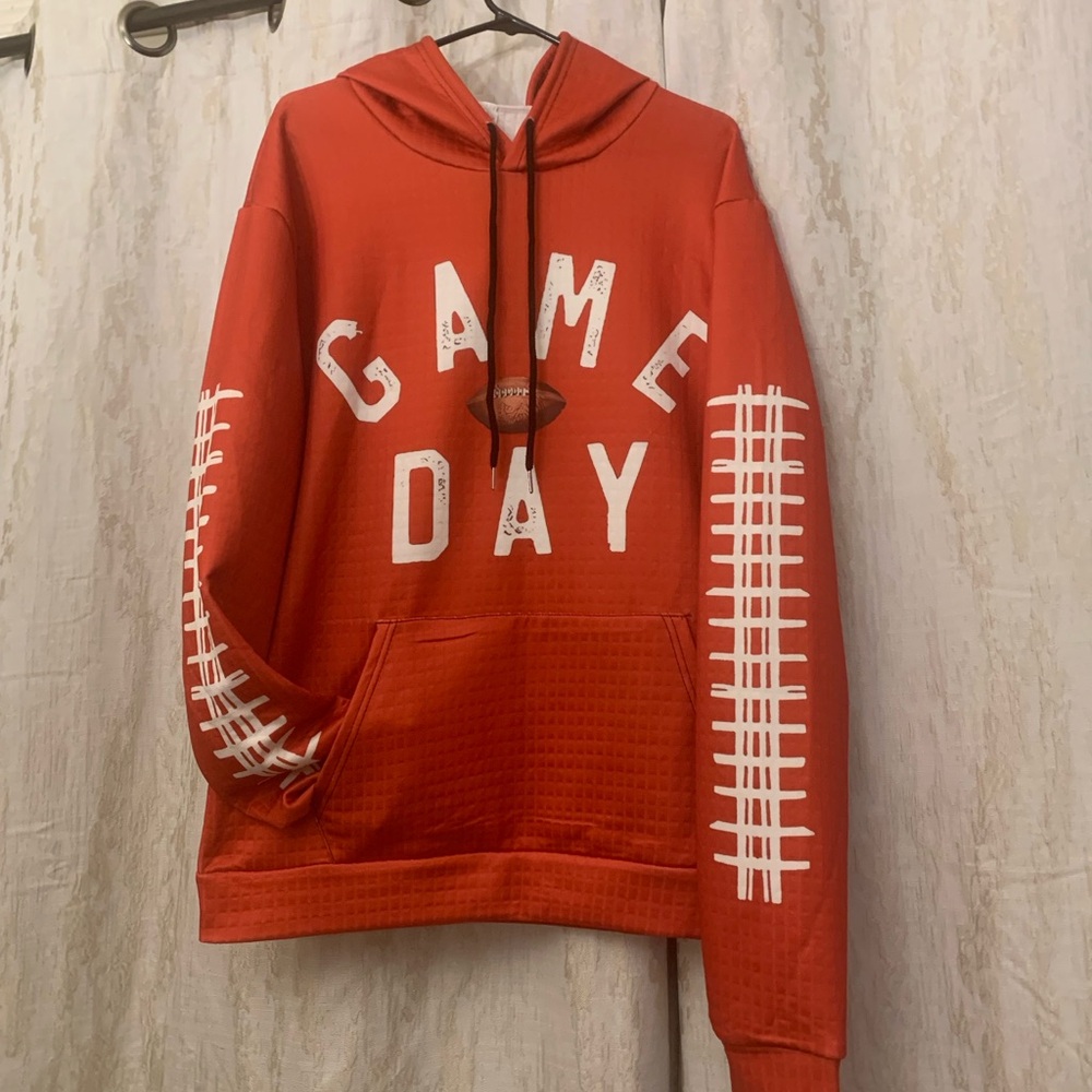 Football’s Red Game Day Hoodie Size XL Guys ‘n Gals
